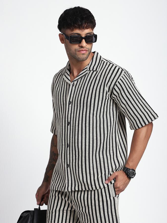 Men Cotton Blend Relaxed Fit Cuban Collar Striped Shirt