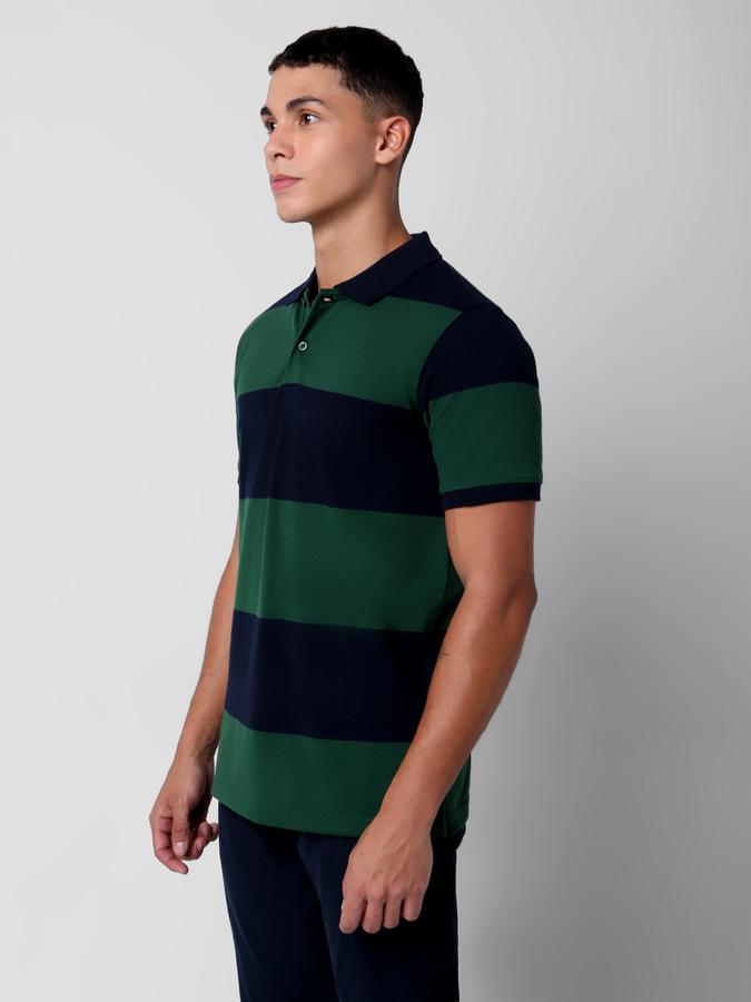 Men Colourblock Regular Fit Polo T-Shirt image number 1