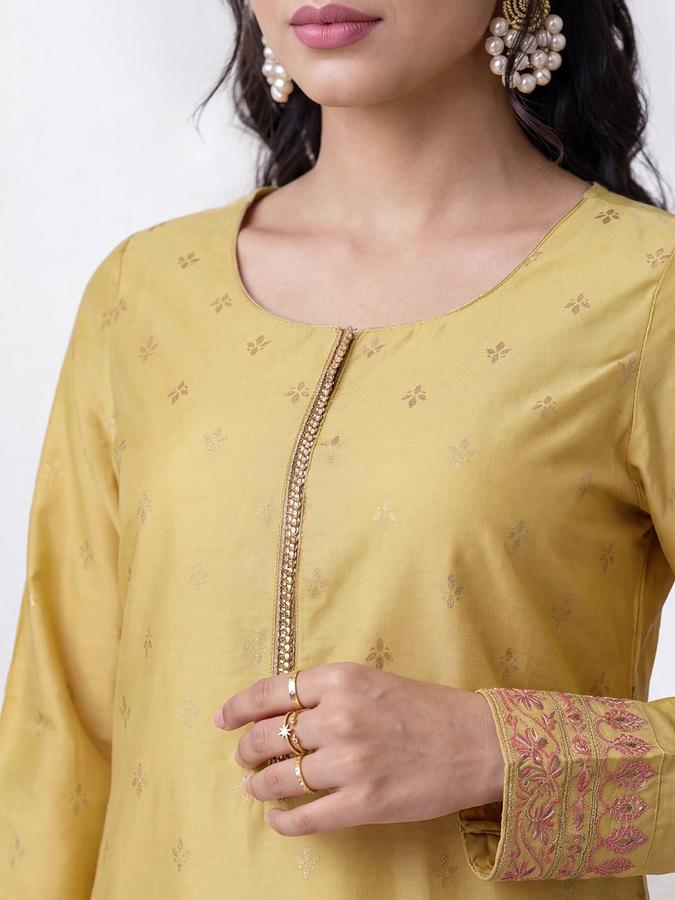 R&B Women Gold Ethnic Motifs Print  Round Neck Long Sleeves Straight Kurta