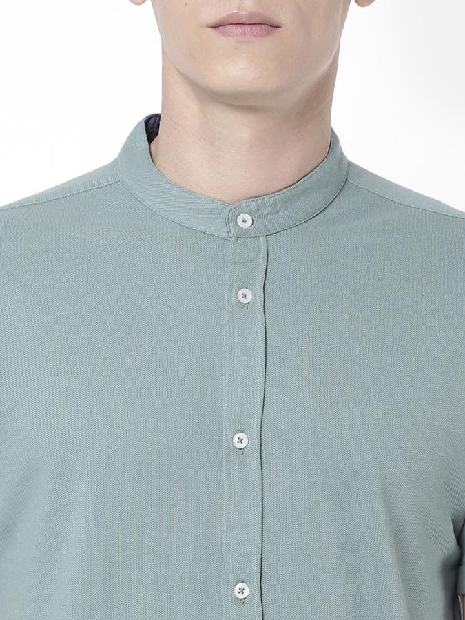 R&B Men Green Casual Shirts image number 3