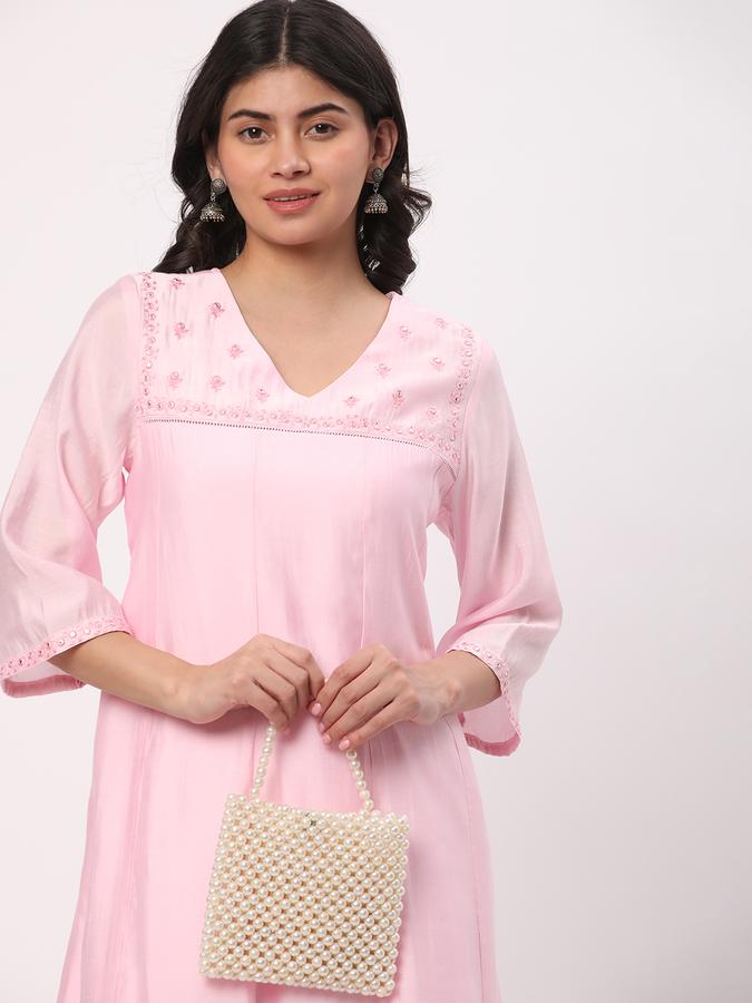 Women Poly Blend Regular Fit V Neck Embroidered Kurta