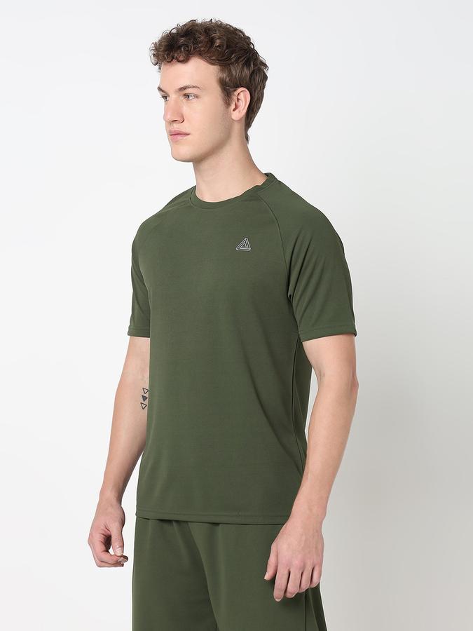 R&B Solid MENS ACTIVEWEAR TEE - REGULAR FIT image number 2