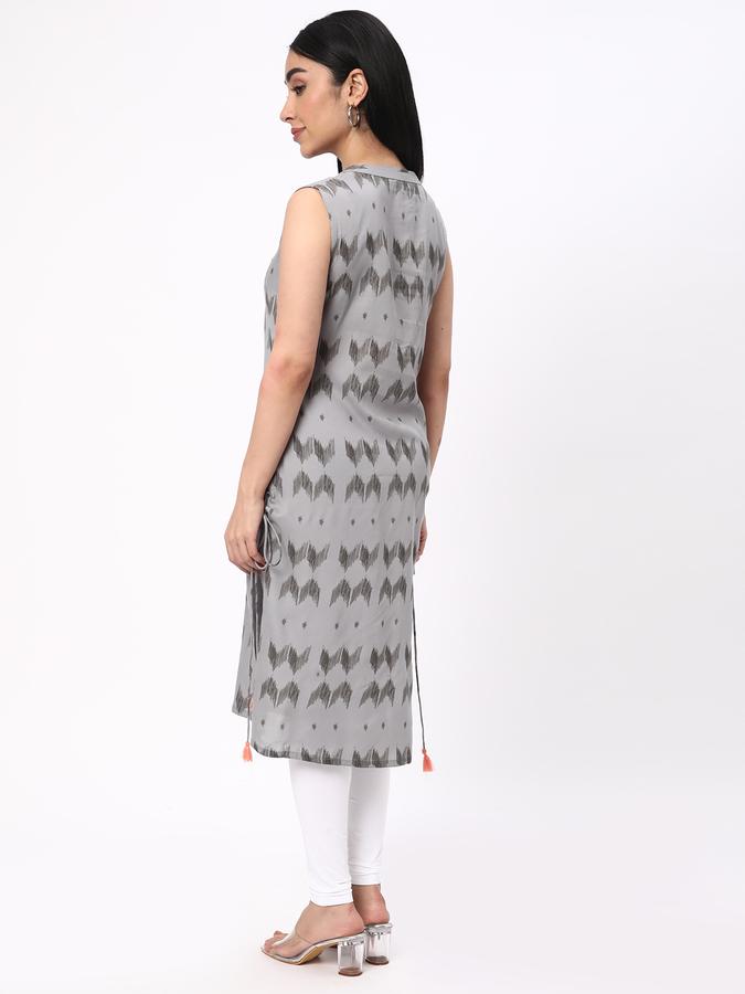R&B Women Grey Kurtas image number 2