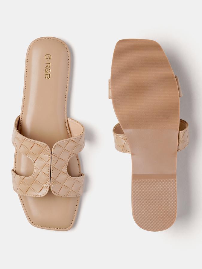Footwear Solid image number 3