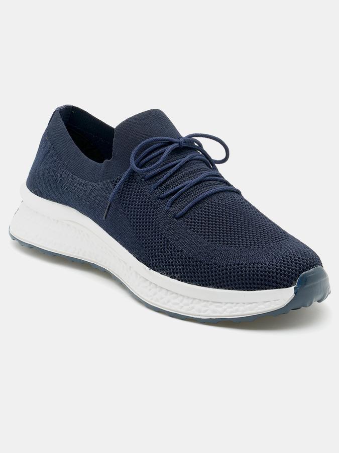 Women Low-Top Lace-Up Shoes data-index=