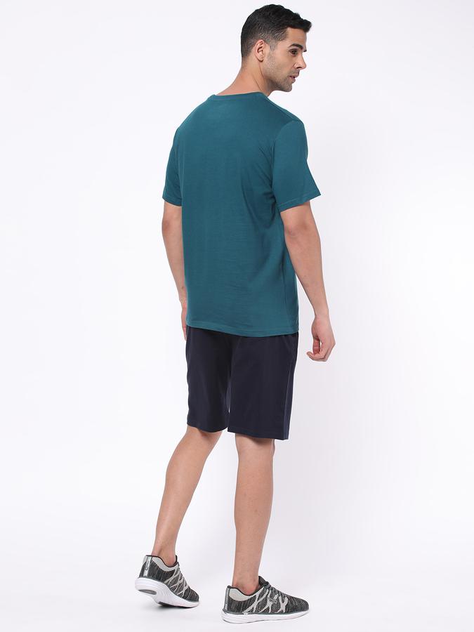 R&B Men Green T-Shirt image number 2