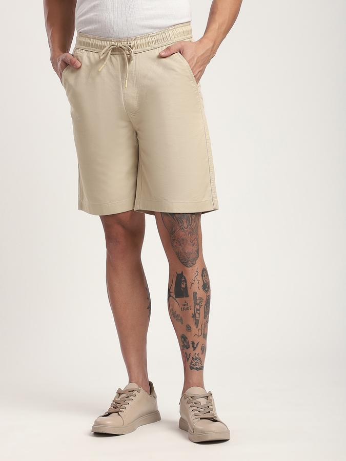 Men Cotton Blend Regular Fit Drawstring Solid Shorts