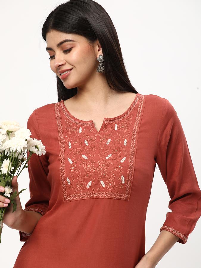 Women Solid Kurta image number 0