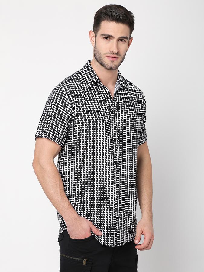 Men Geometric Print Regular Fit Cotton Shirt image number 2