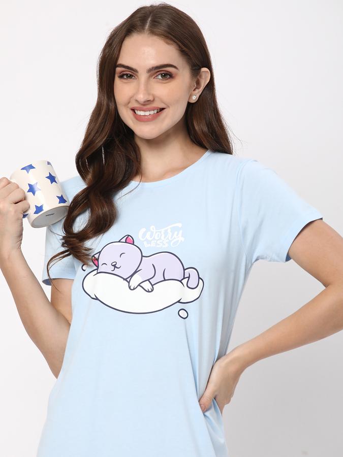 Women Graphic Print T-Shirt image number 0