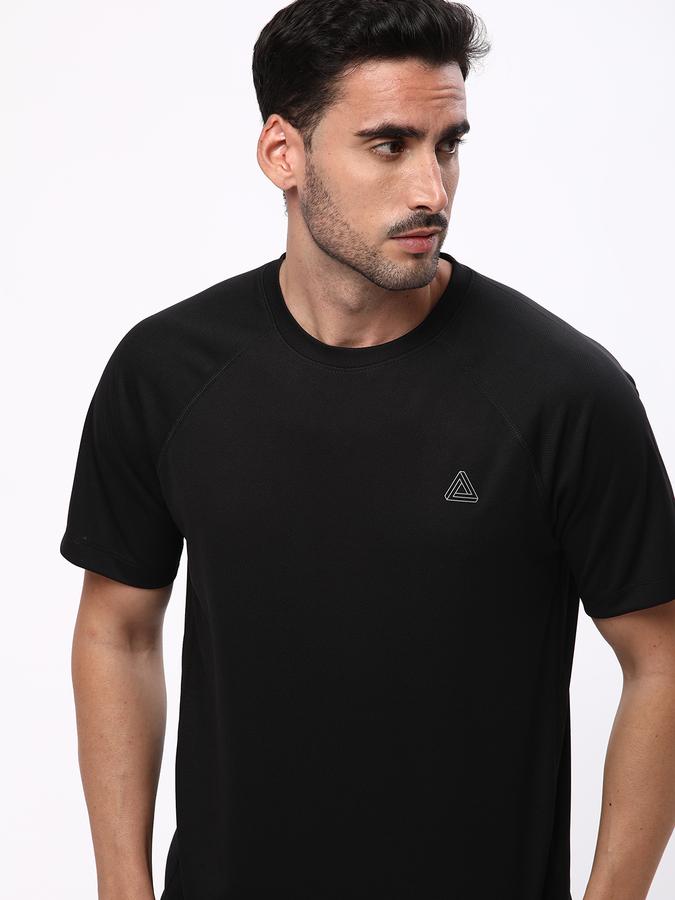 R&B Men's Active Solid T-Shirt image number 0