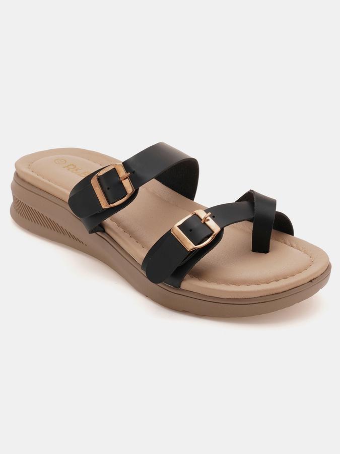 Women Solid Flat Sandals image number 2
