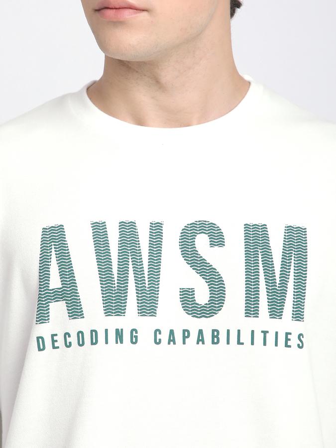 Self Design Men Round Neck T-Shirt image number 3