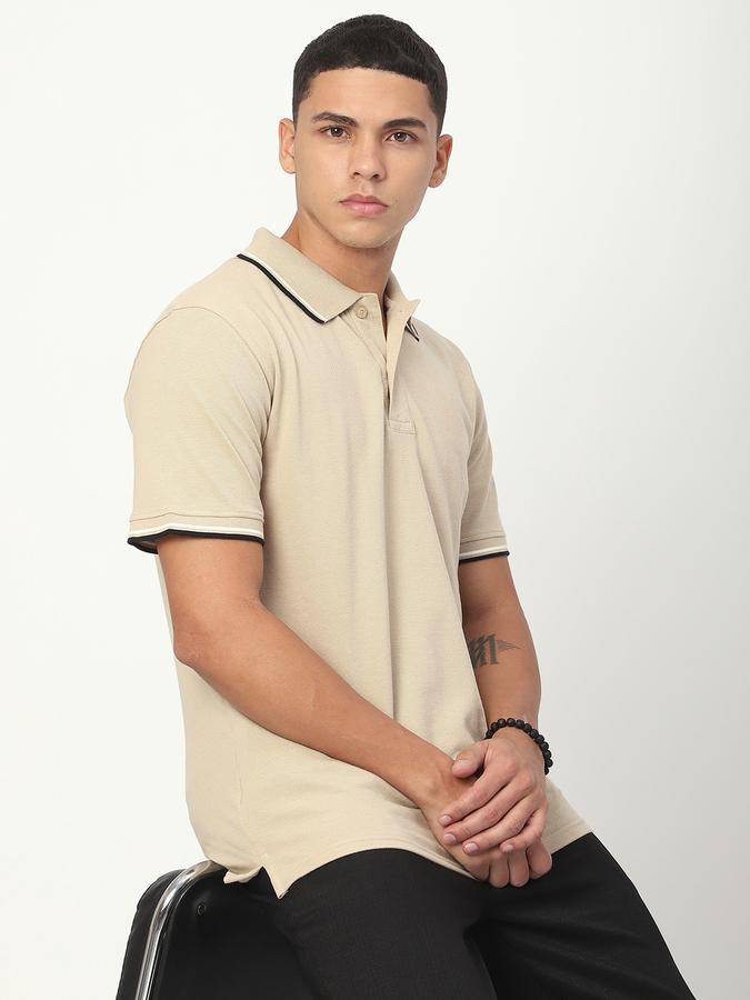Men Cotton Blend Slim Fit Polo Neck Solid T-shirt