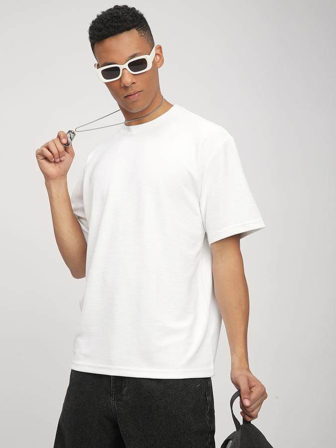 Men Polyester Regular Fit Crew Neck Textured T-shirt