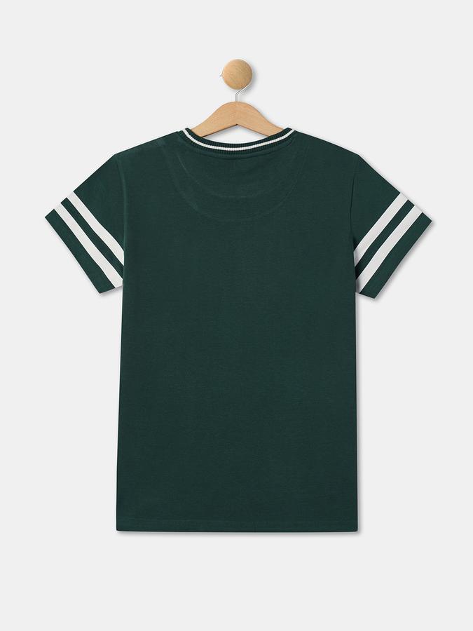 Boys Typographic Print Regular Fit T-Shirt image number 1