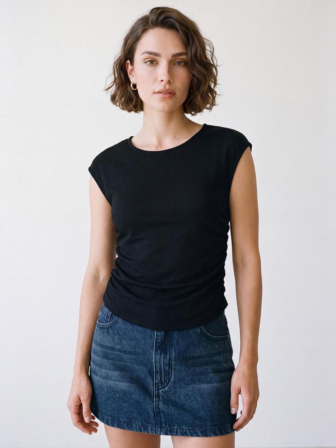 R&B Womens Black Round Neck Cap Sleeve Solid Top