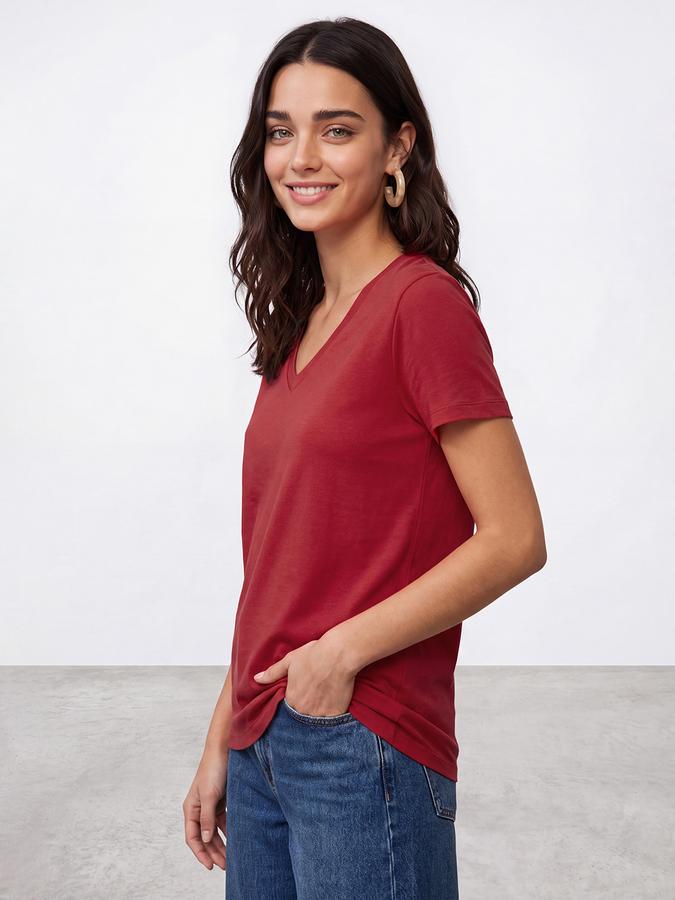R&B Women Red Solid Short Sleeves V-Neck Tshirt