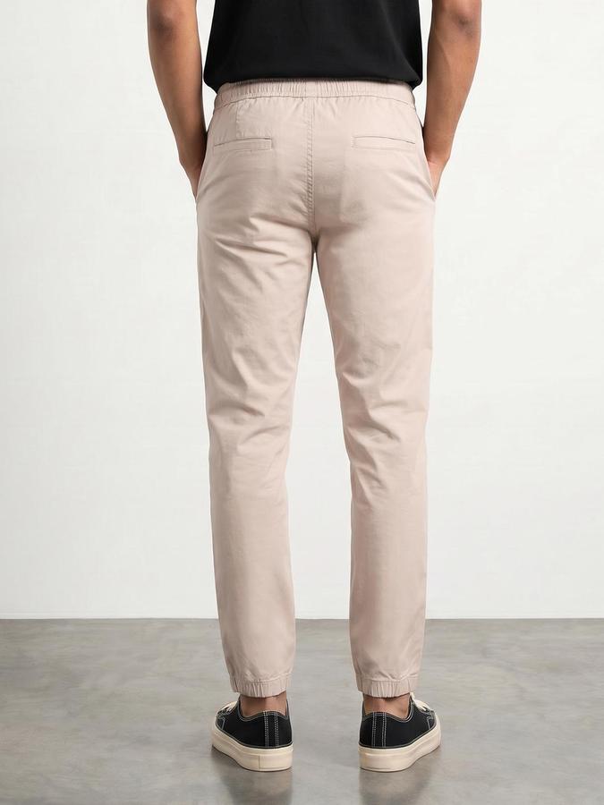 R&B Men Ivory Solid Relaxed Fit Trouser