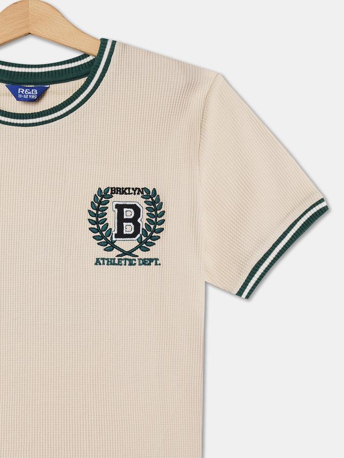Boys Round-Neck T-Shirt image number 2