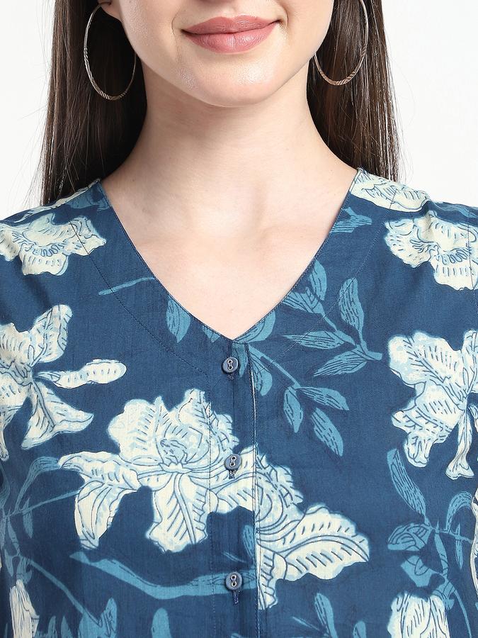 Women Cotton Regular Fit V-Neck Printed Ethnic Top
