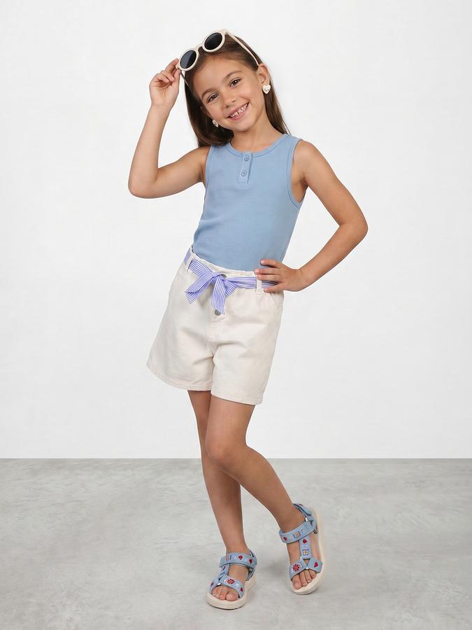 R&B Girls White Solid Mid Rise Pure Cotton With Striped belt Shorts