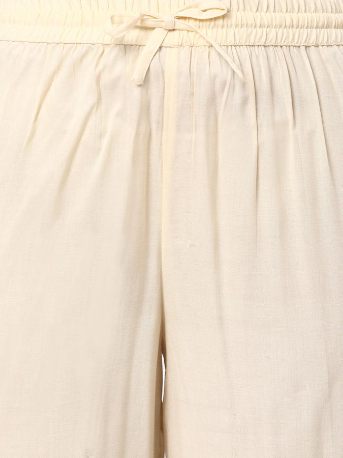 Women Lace Relaxed Fit Pants image number 3