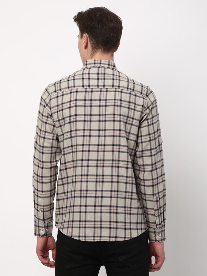 Men Checked Regular Fit Shirt with Patch Pocket image number 2