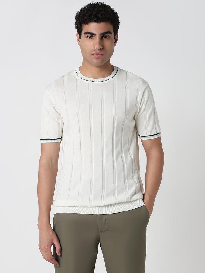 Solid Men Round Neck T-Shirt image number 1