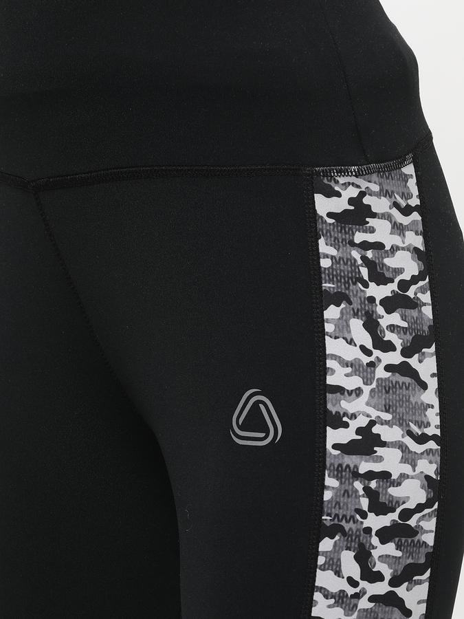 R&B Women's Camo Sports Leggings image number 3