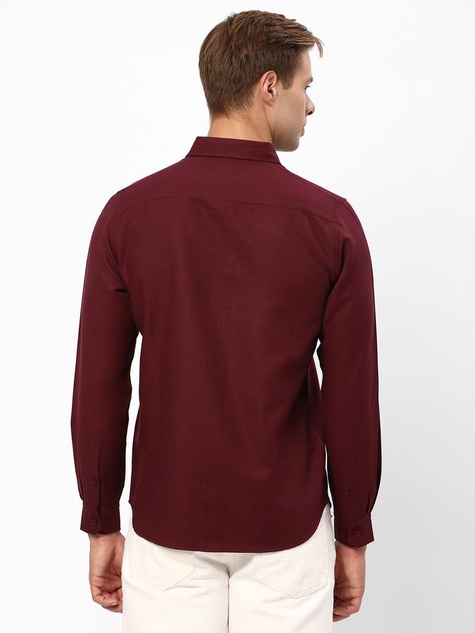 Men Cotton Blend Regular Fit Button-Down Collar Solid Shirt