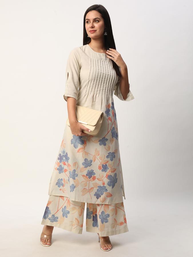 Women Rayon Regular Fit Round Neck Printed Kurta