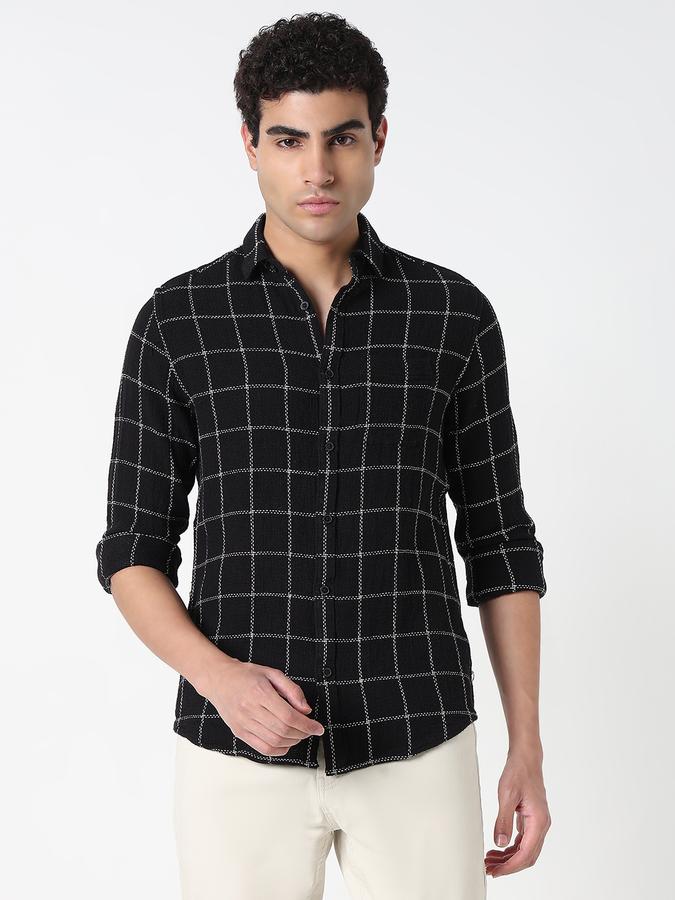 Men Checkered Casual Shirt image number 1
