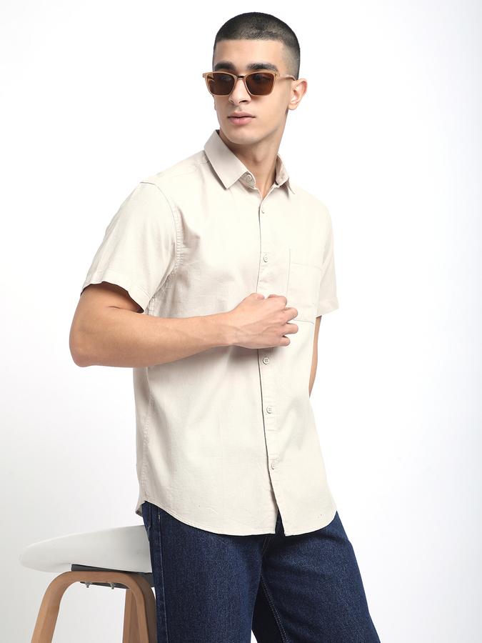 Men Solid Casual Shirt
