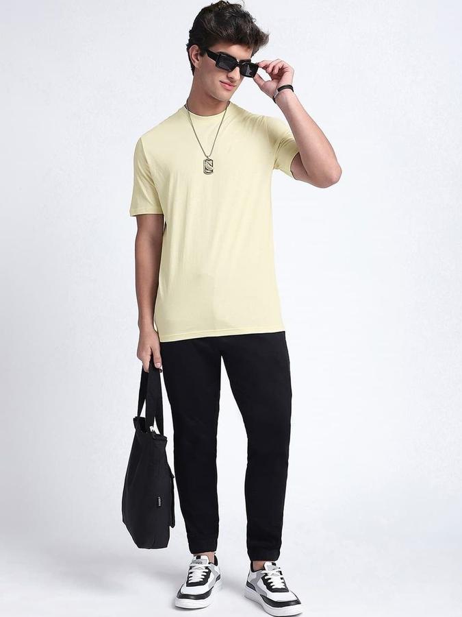 R&B Mens Light Yellow Solid Round Neck Short Sleeves T-shirt
