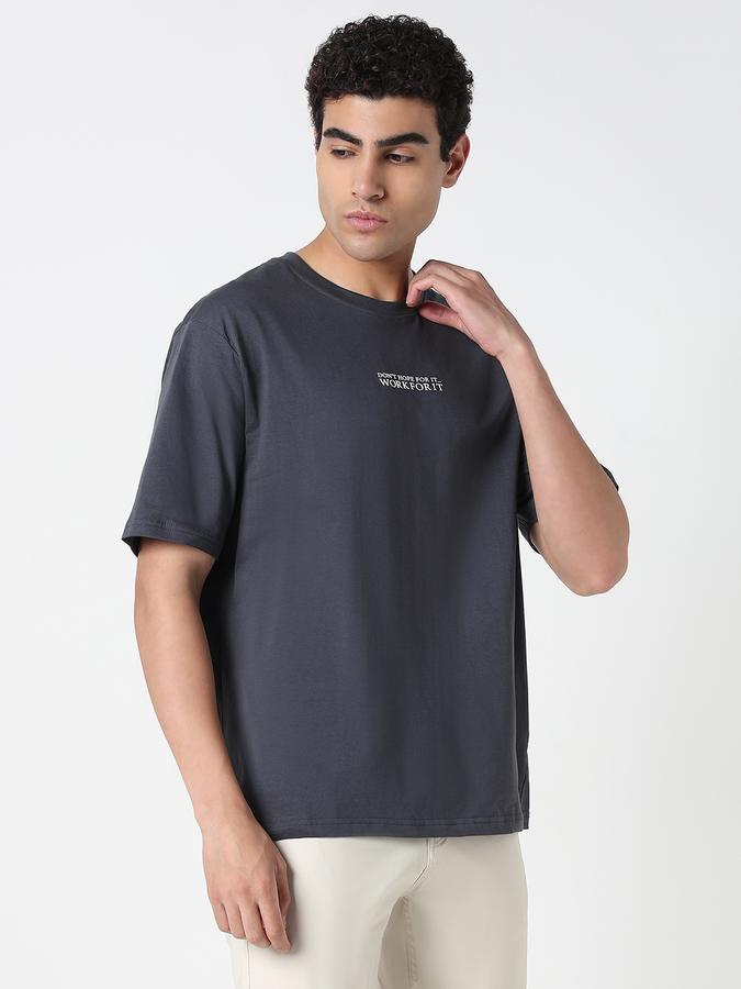 Printed Men Round Neck T-Shirt image number 2