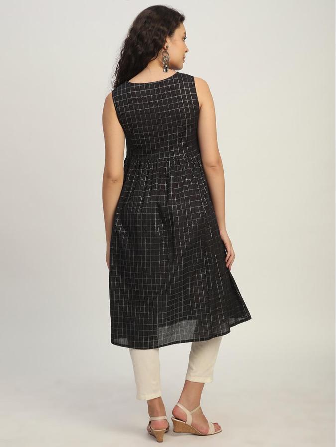 R&B Black Checked  Women Sleeveless Kurta