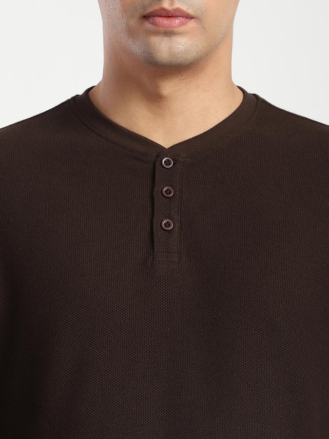 Men Cotton Regular Fit Henley Solid T-shirt