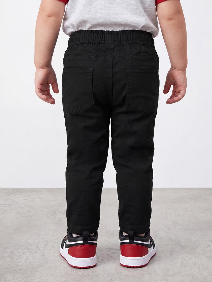 R&B Boys Black Solid Regular Fit Mid Rise Trousers