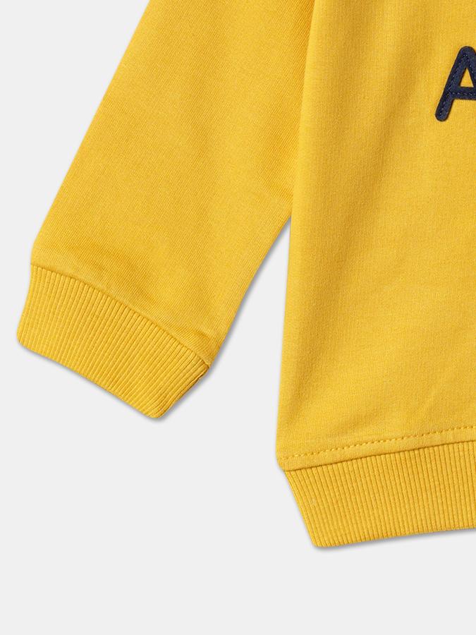 Boys Applique Sweatshirt image number 3
