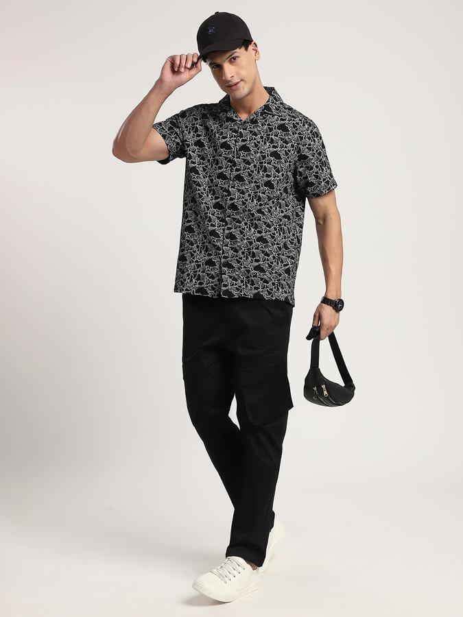 Men Cotton Relaxed Fit Spread Collar Graphic Shirt
