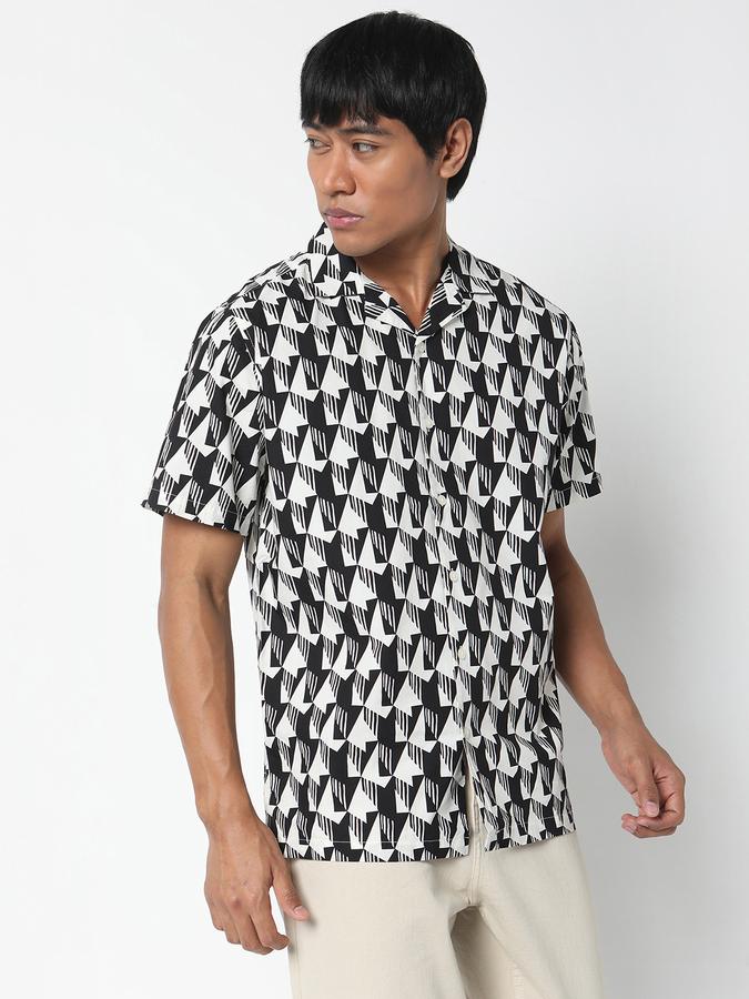 R&B Men's All Over Printed Casual Shirt image number 2