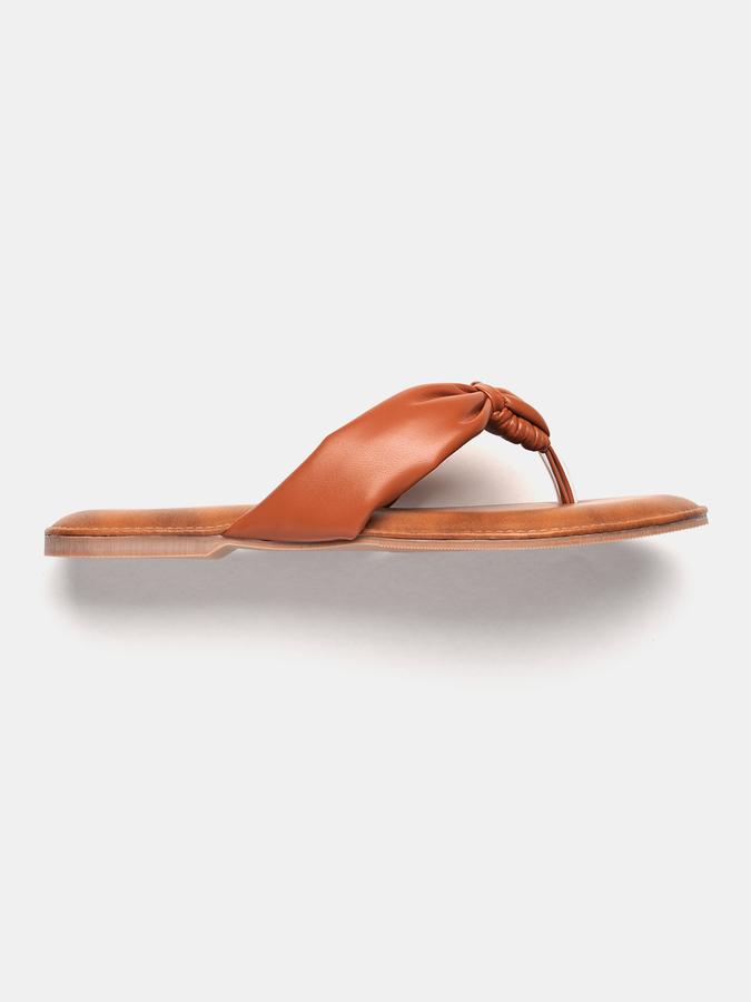 Footwear Solid image number 1