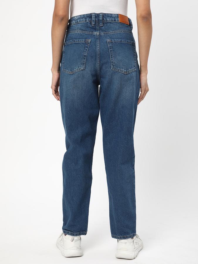 Women Mid-Wash Mom Jeggings image number 2
