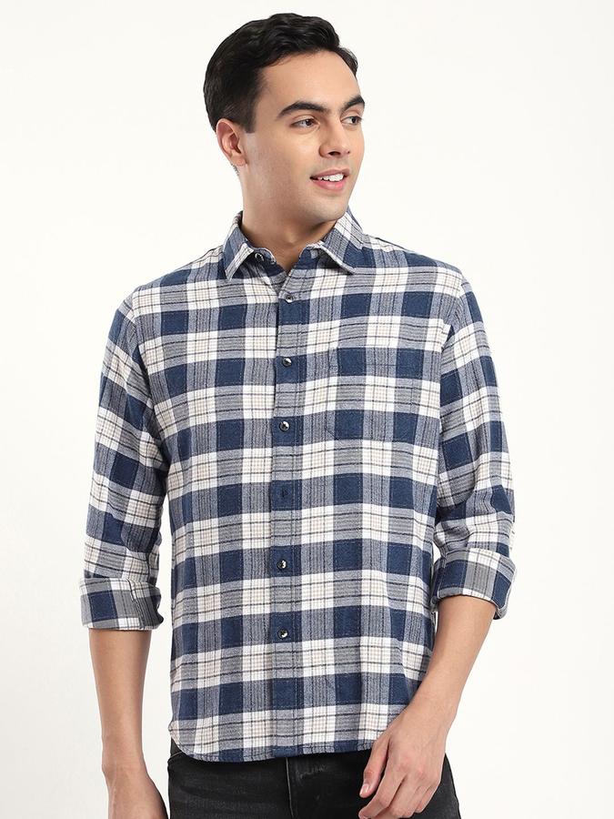 R&B Men Navy Blue Checked Long Sleeves Shirt 