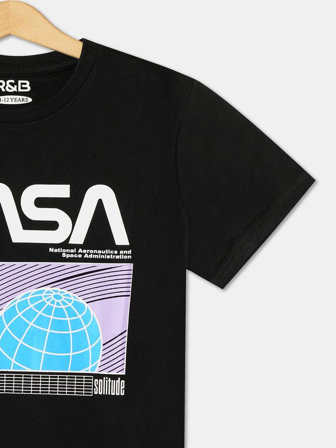Boys Graphic Print Round-Neck T-Shirt image number 2