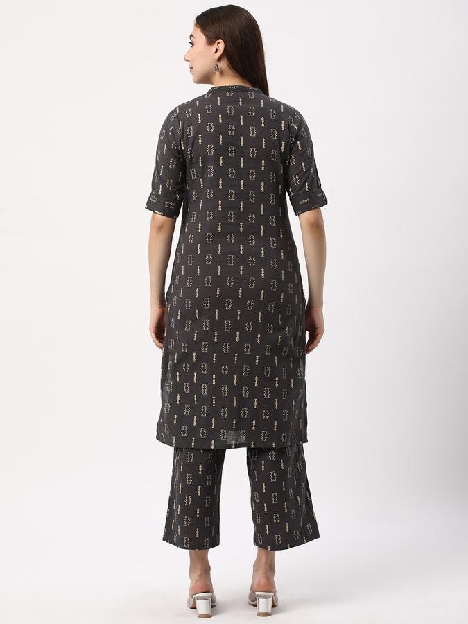 Women Printed Mandarin Neck Kurtas image number 2