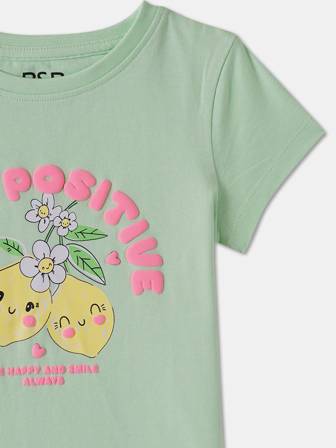 R&B GIRLS Short Sleeves GRAPHIC TEE image number 2