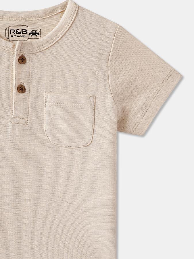 Baby Boys Solid Pure Cotton Oversized T Shirt image number 2