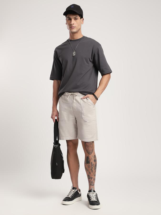 Men Cotton Blend Regular Fit Drawstring Waist Solid Shorts